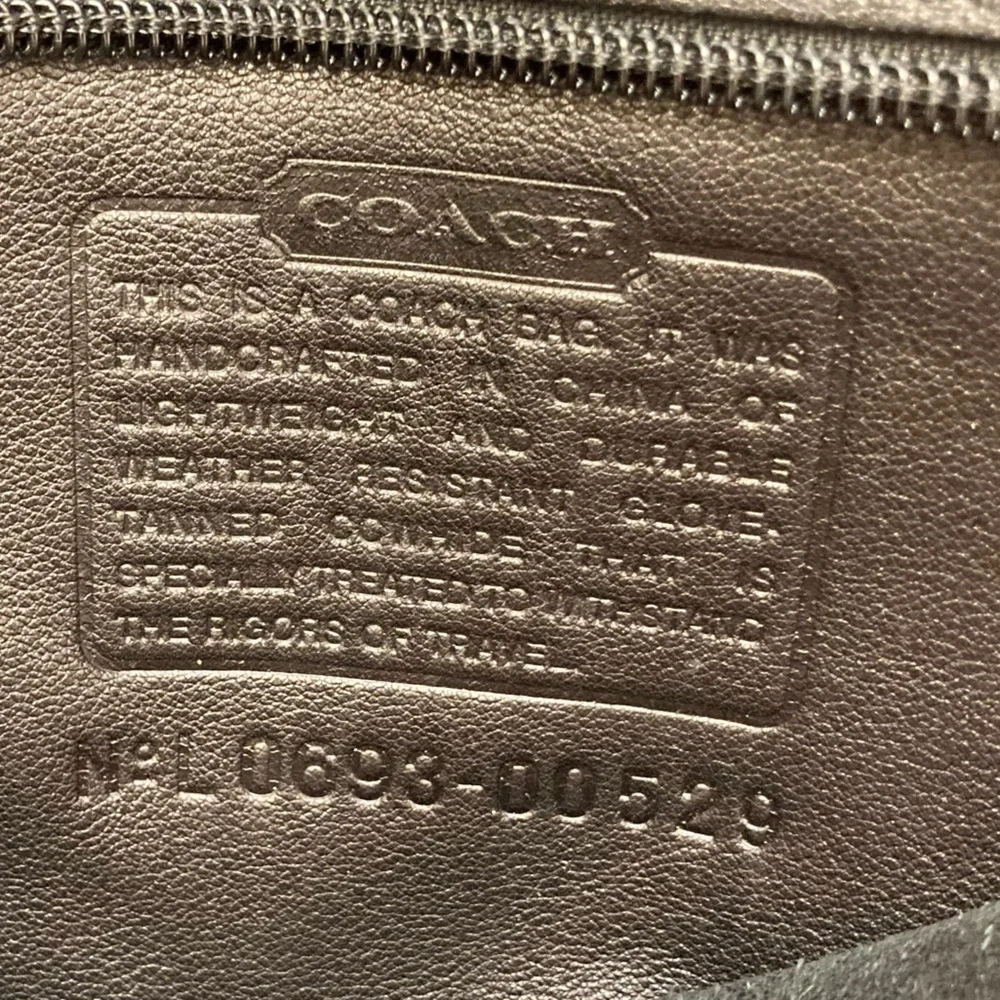 Coach 00539 black glovetan leather large vintage style backpack unisex